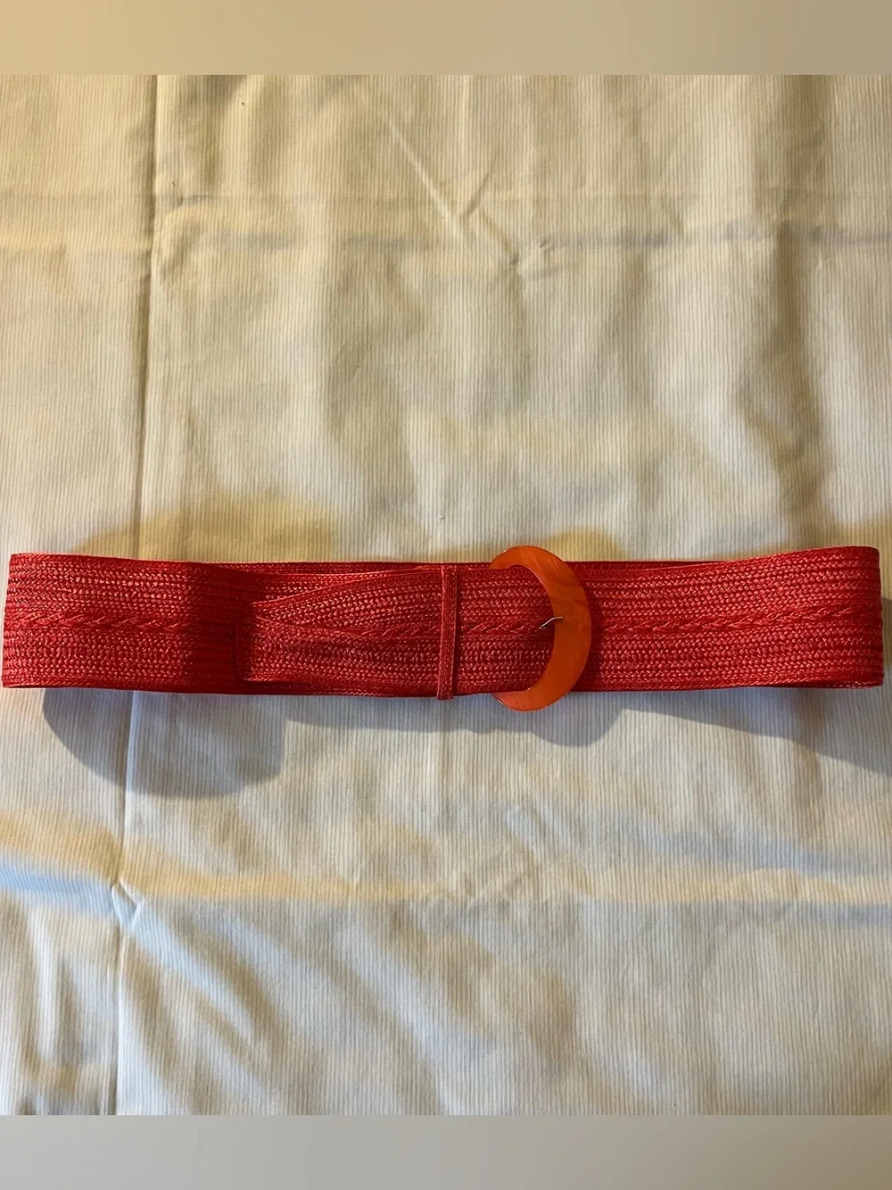 Vintage 80’s 90’s Straw Woven Belt with Circular Acrylic Buckle